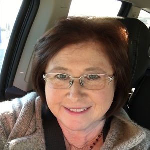 Meet your Posher, Tina